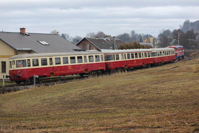 LH5 1810